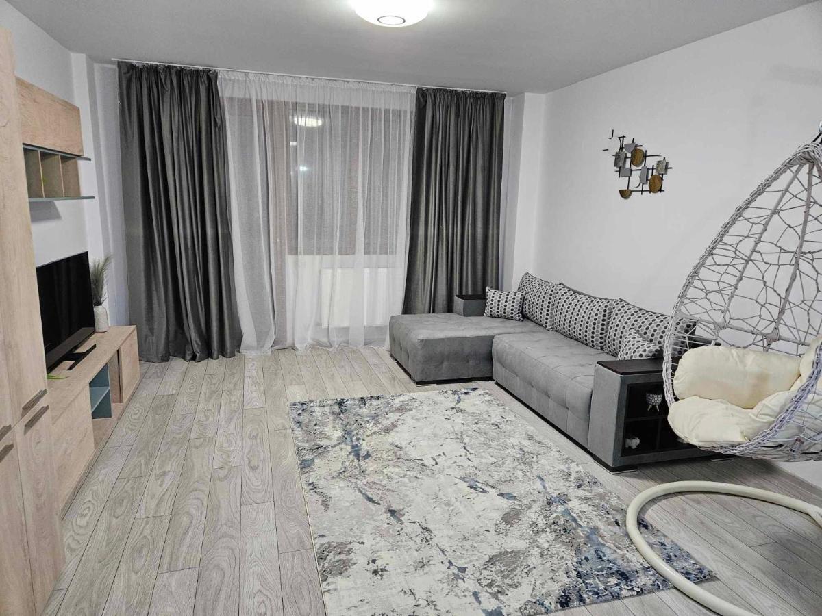 Tei Residence Piatra Neamţ Eksteriør billede