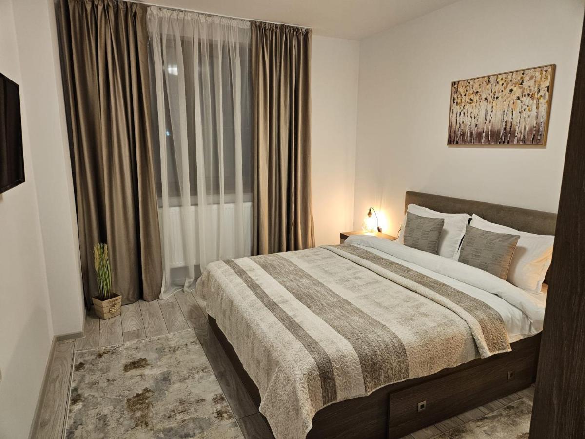 Tei Residence Piatra Neamţ Eksteriør billede