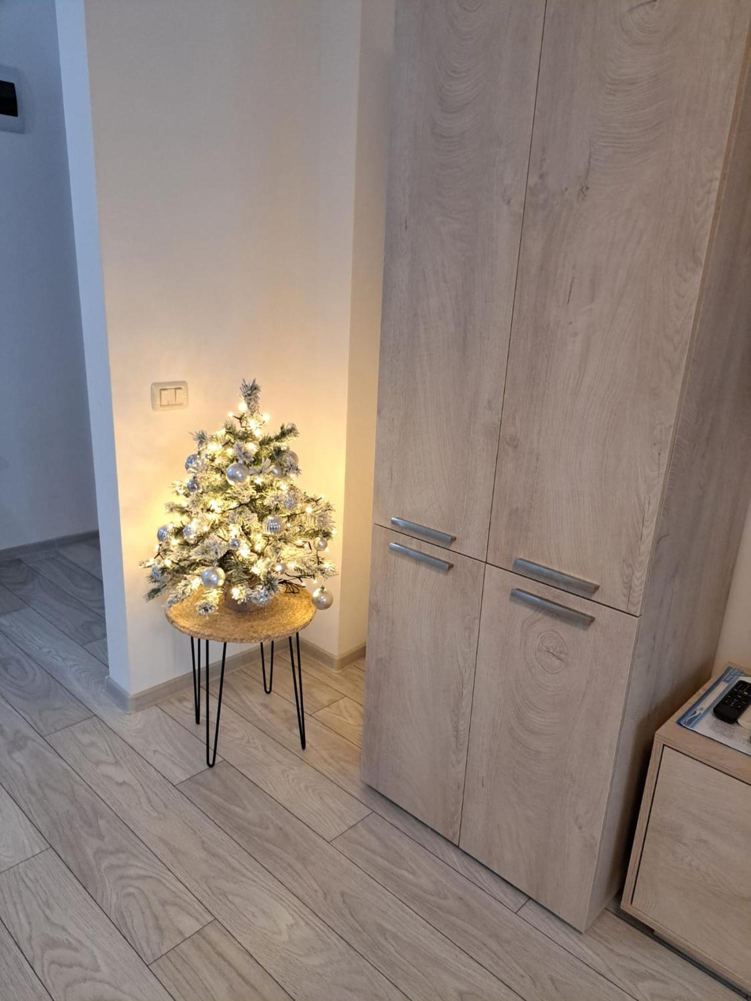 Tei Residence Piatra Neamţ Eksteriør billede